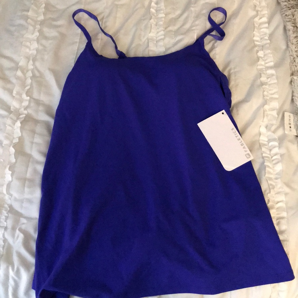 Workout top with built in bra